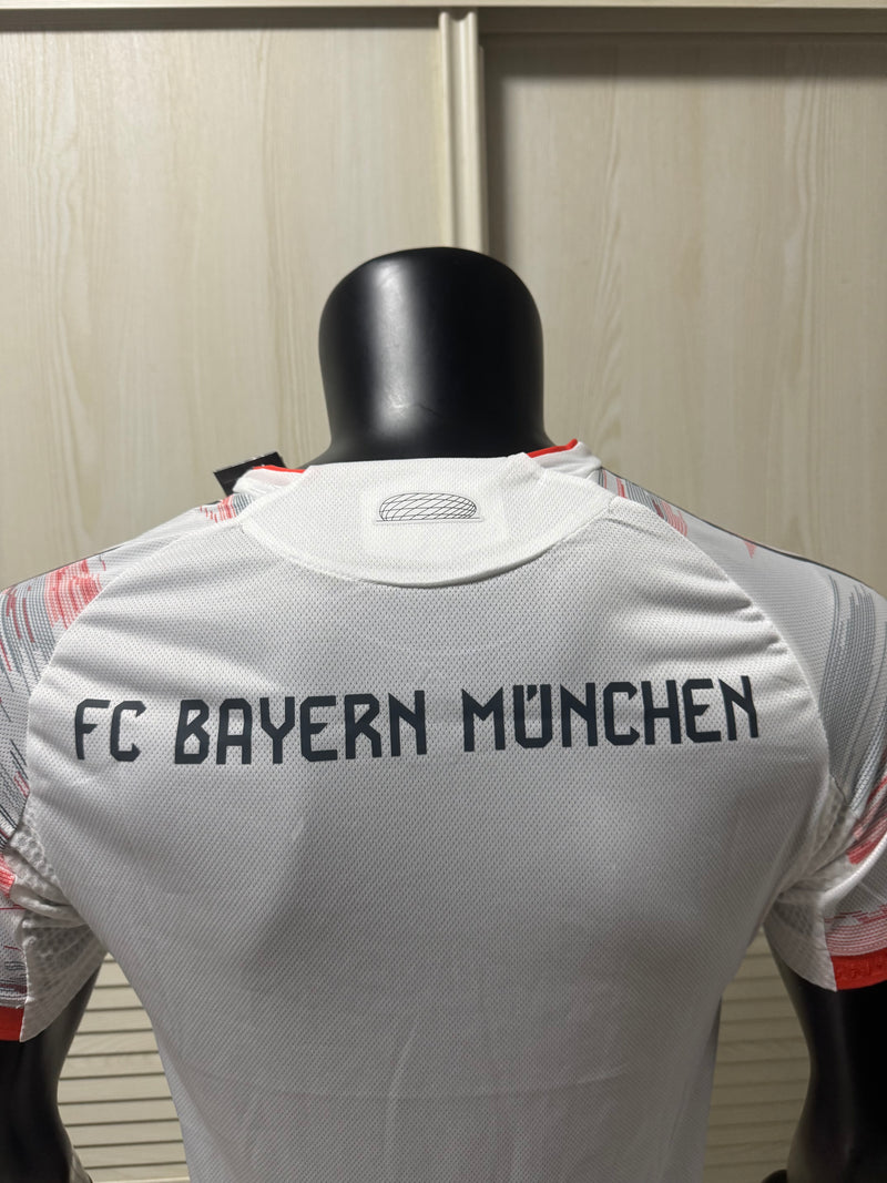 Bayern Munich Away Player tribute to 20 years/Allianz Arena