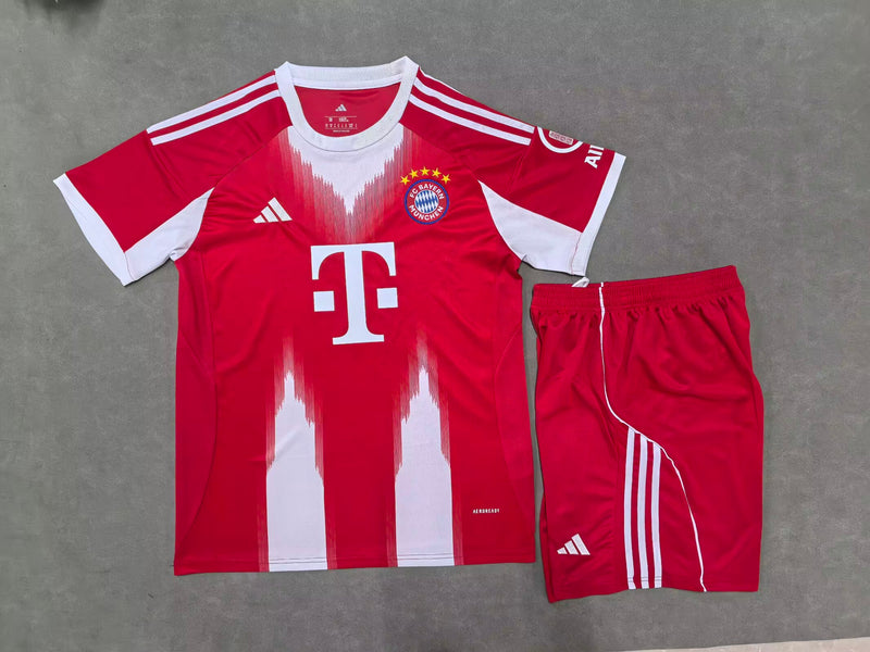 Bayern Munich TM25 Home  Kinder Set 25/26