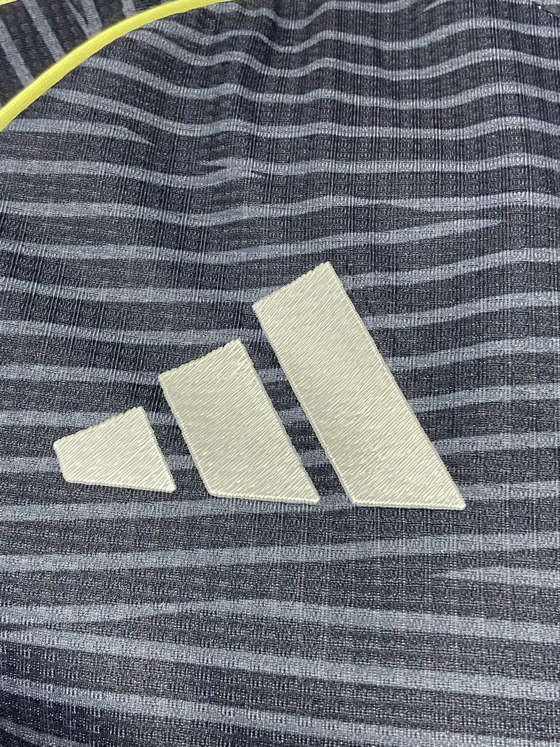 Real Madrid Versão Jogador 2025/26 Away