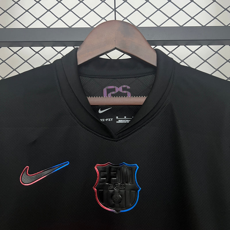 Barcelona  25/26 - Away