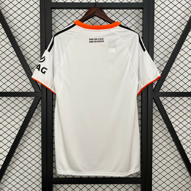 Frankfurt Away 25/26