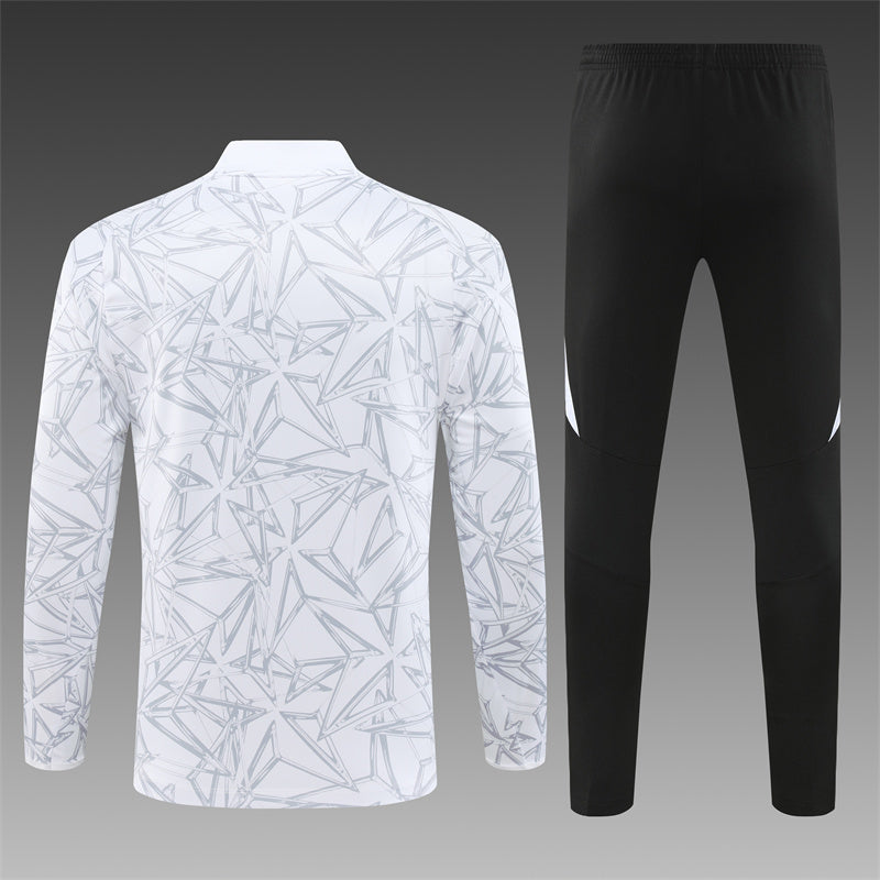 Conjunto de Frio Real Madrid 2024  - Treino