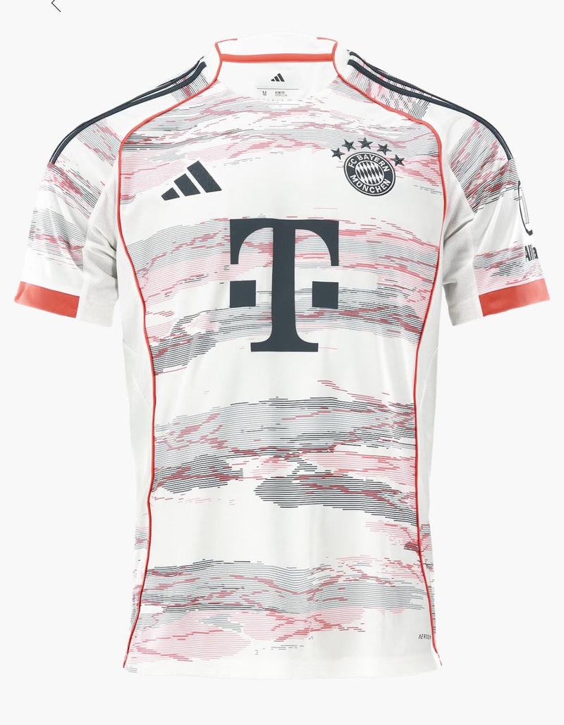 Bayern Munich Away tribute to 20 years/Allianz Arena/Thomas Müller